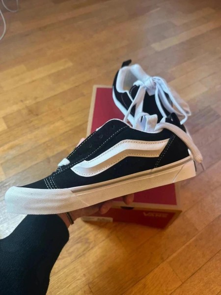 Vans knu skool taille 36,5