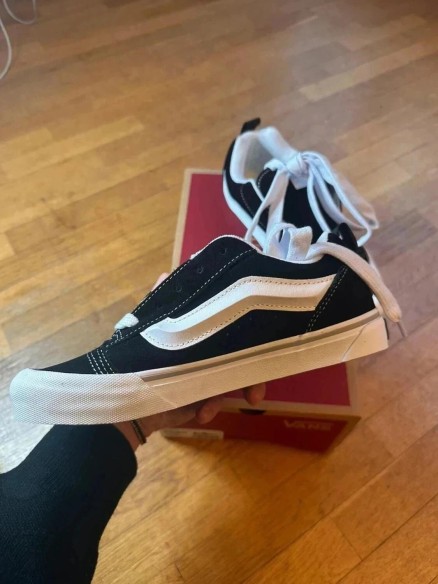 Vans knu skool taille 36,5