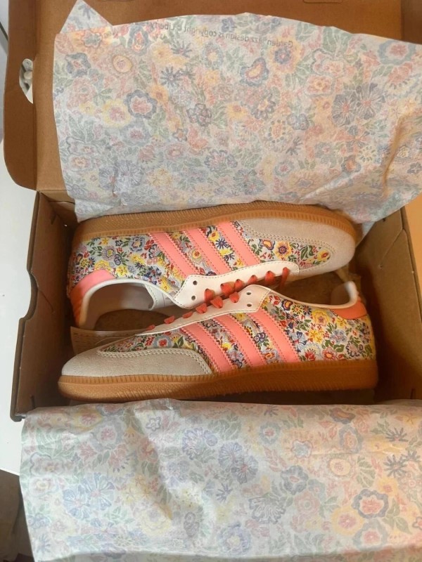Adidas samba og Liberty London