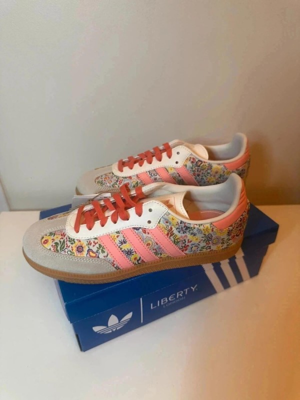 Adidas samba og Liberty London 2