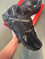 Nike Zoom Vomero 5 Black Taille 41