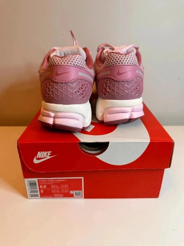 Nike zoom vomero 5 pink rose taille 37,5 2