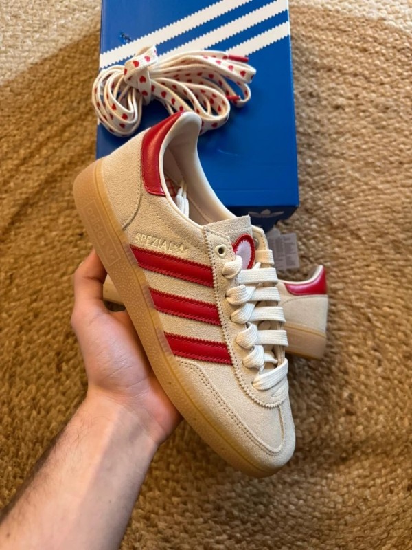 Adidas handball spezial valentines day 2026 - taille 40