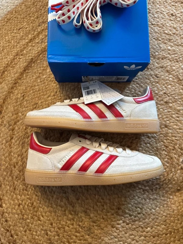Adidas handball spezial valentines day 2026 - taille 42 2