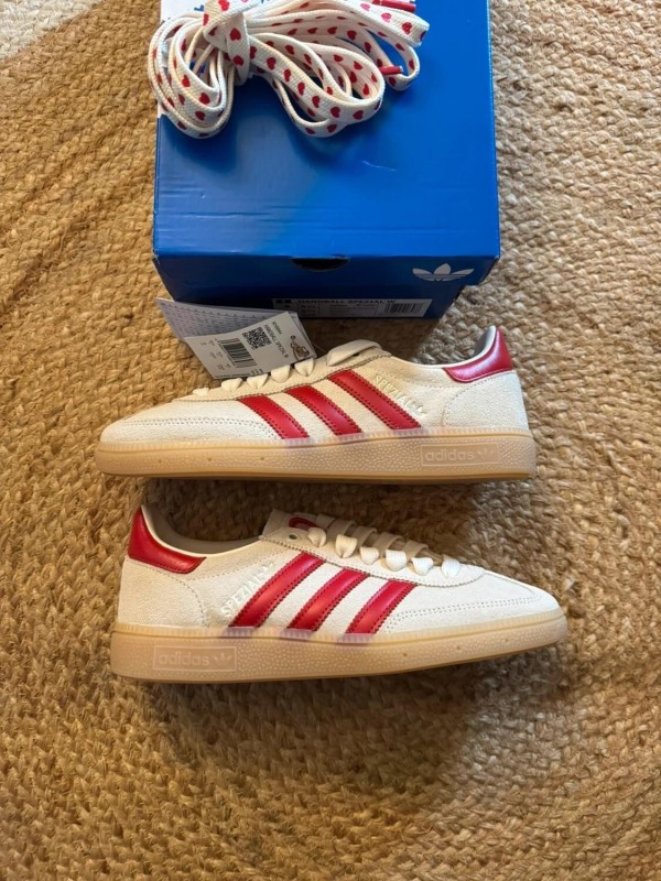 Adidas handball spezial valentines day 2026 - taille 40 2