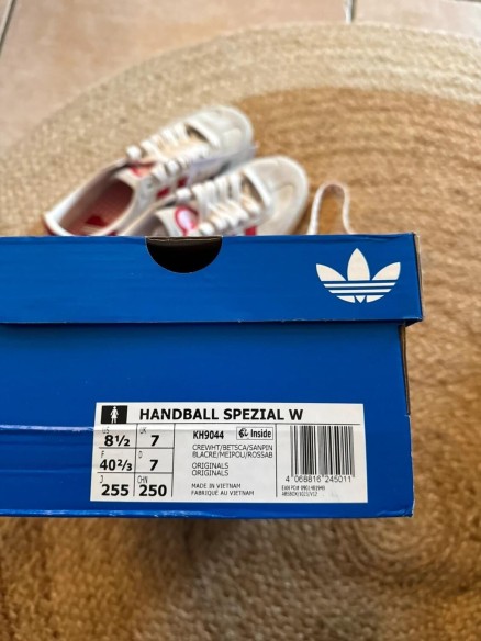 adidas handball spezial valentines day 2026 - taille 40,5