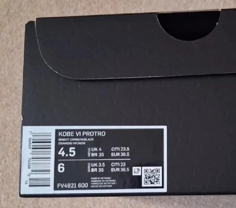 Kobe 6 Protro Reverse Grinch 2