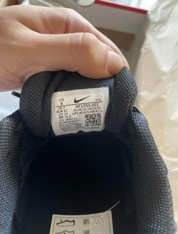 Nike Zoom Vomero 5 Black Taille 41 2