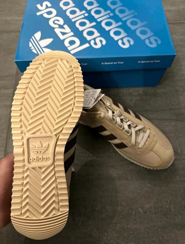 adidas Achille SPZL Liam Gallagher - Neuf - 47 1/3 2