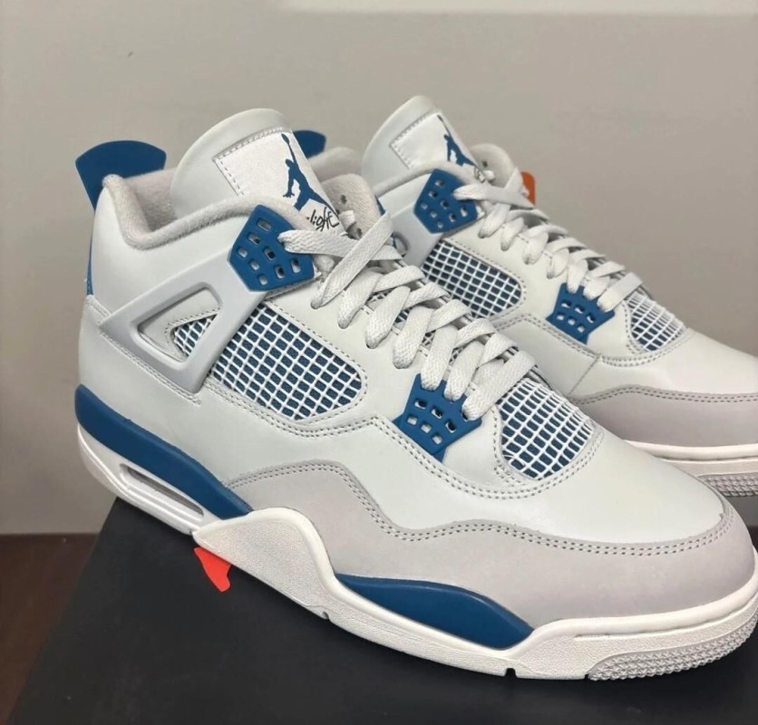 Jordan 4 Military Blue 2024 - neuf - 46 2