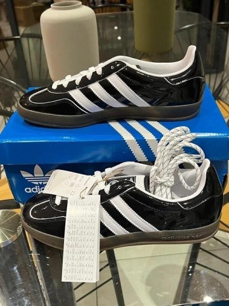 adidas gazelle indoor core black patent - neuf - 40