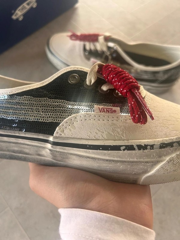 Vans premium authentic white black la habana premium paint keys 2