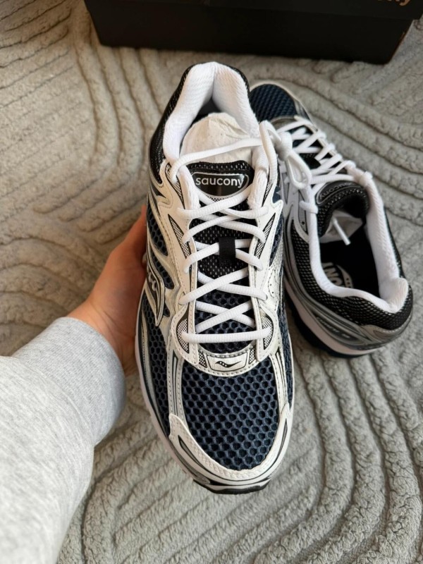 Saucony Omni 9 Progrid Deep Navy Bleu Foncé - Taille 44 2