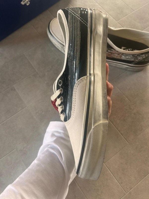 Vans premium authentic white black la habana premium paint keys 2