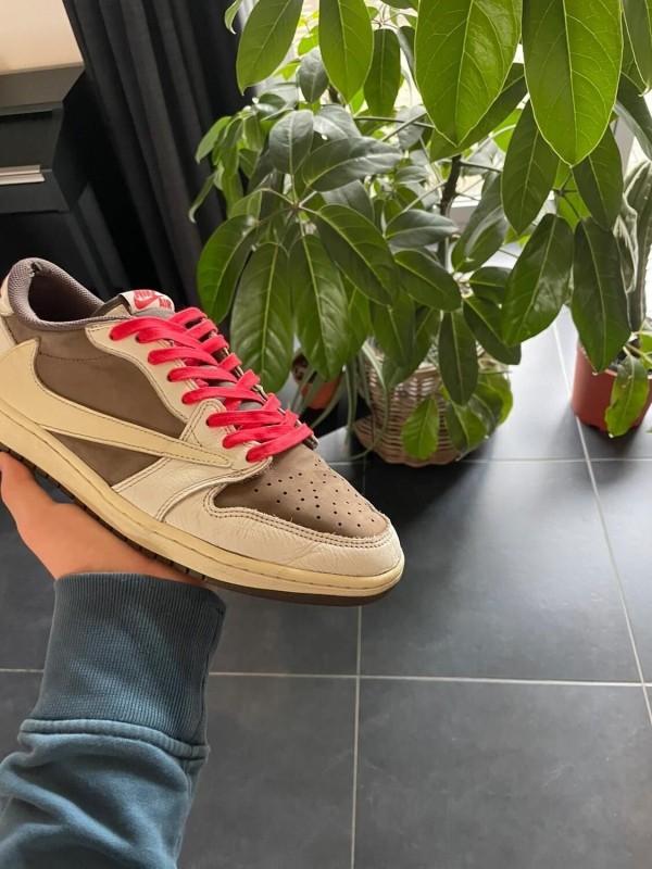 Nike Jordan 1 low Travis Scott Reverse Mocha - EU 45// US 11 2