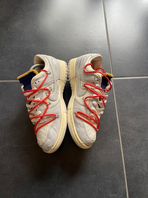 Nike dunks low off-white lot 23/50 - EU 44// US 10 2