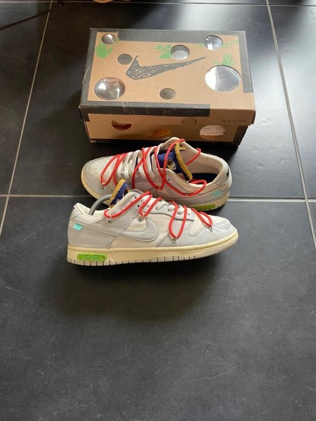 Nike dunks low off-white lot 23/50 - EU 44// US 10