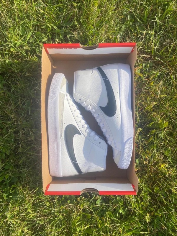 Nike Blazer Mid