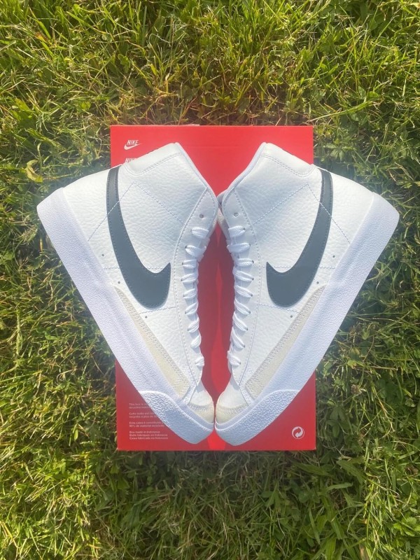 Nike Blazer Mid 2