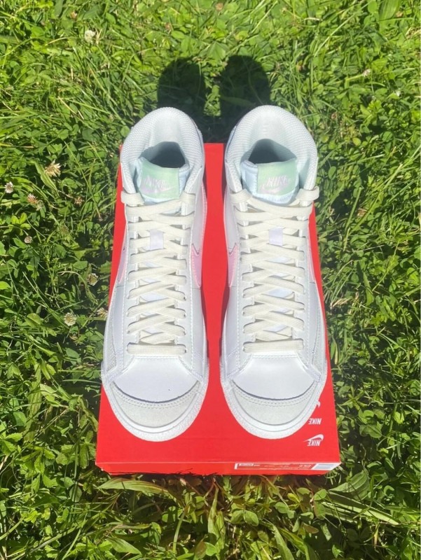 Nike Blazer Mid 2