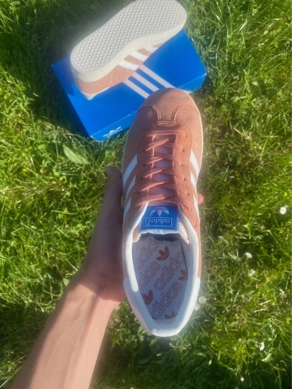 adidas Gazelle Saumon 2