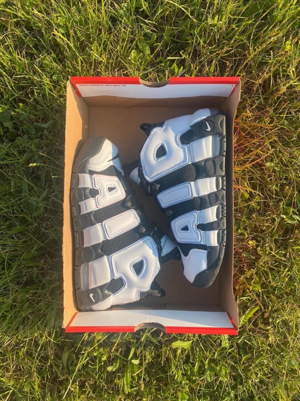Nike air uptempo