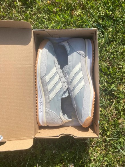 Adidas SL72