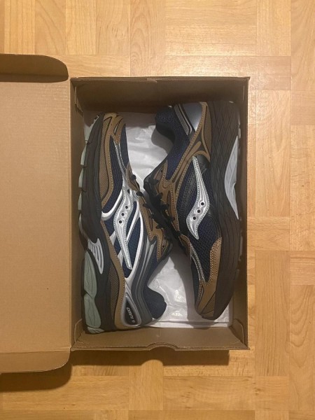 Saucony Progrid Omni 9