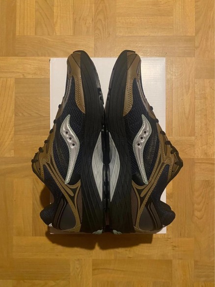 Saucony Progrid Omni 9