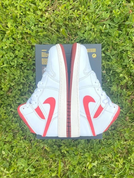 Air Jordan 1 Mid