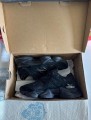 New Balance 9060 Triple Black Patent taille 38,5