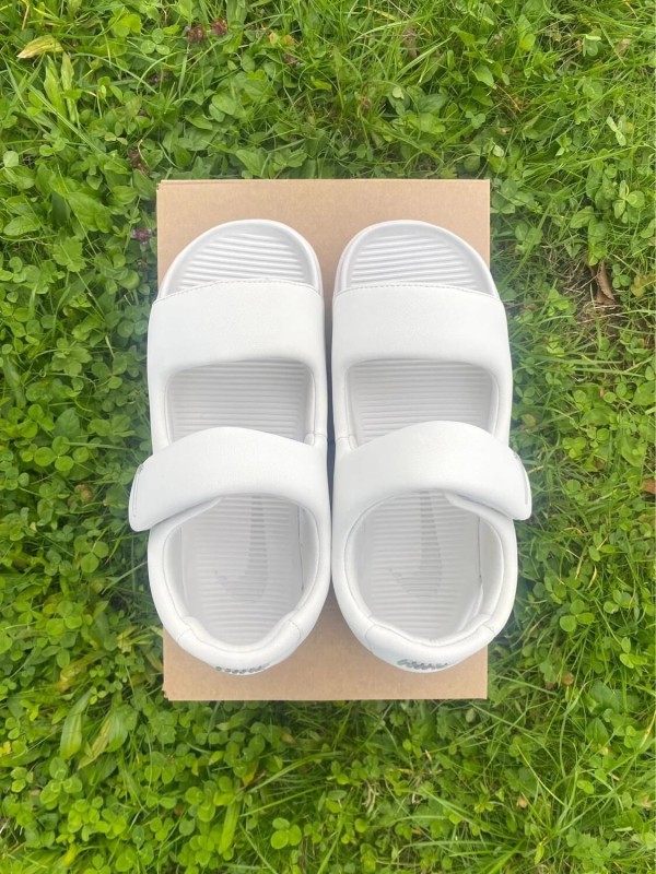 Nike calm sandal 2
