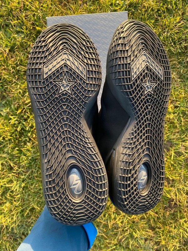 Converse Shai 001 2