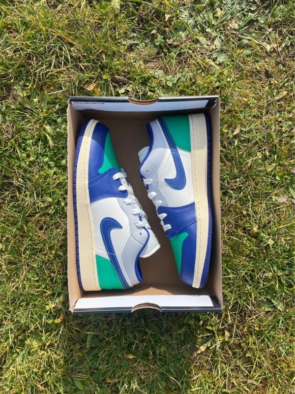 Air Jordan 1 Low