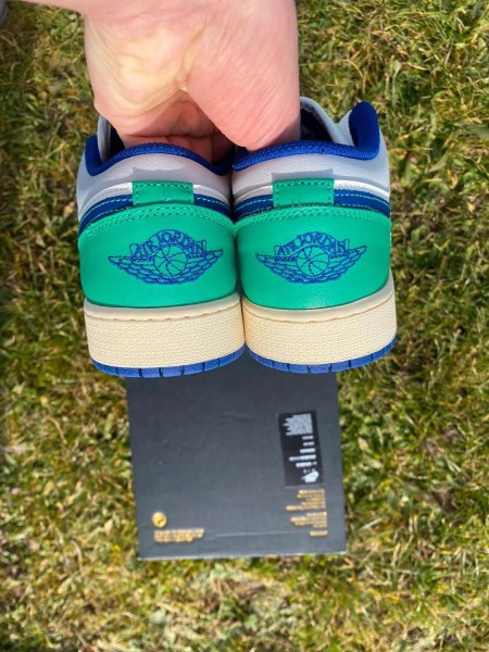 Air Jordan 1 Low