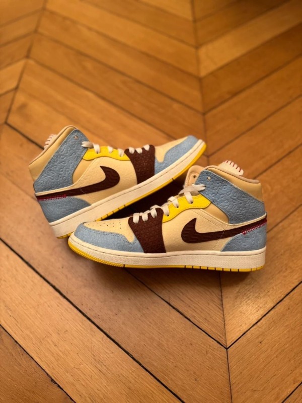 Air Jordan 1 Mid SE Fearless Maison Chateau Rouge 2