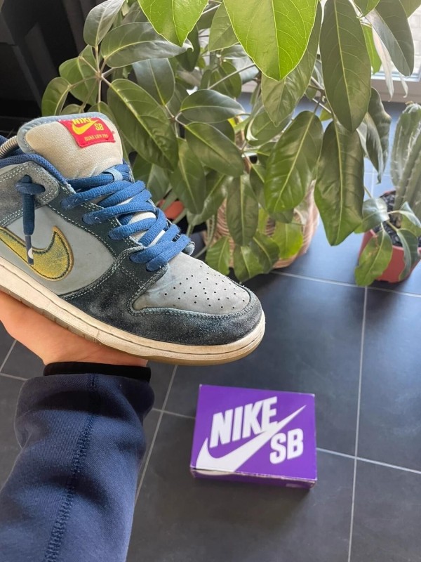 SB dunks why so sad? - EU 43 // US 9.5 2