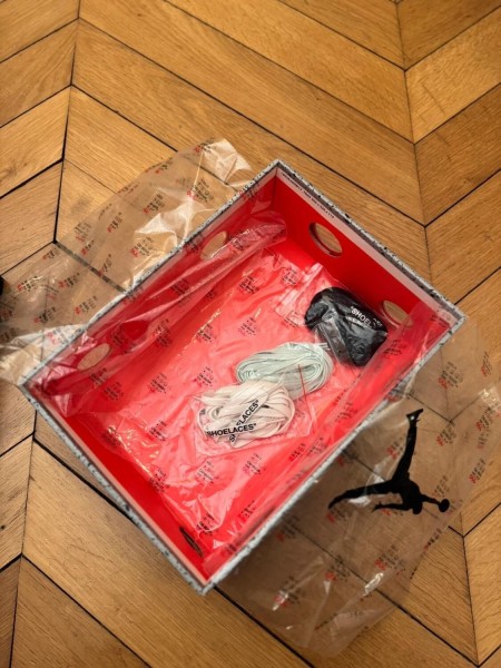 Air Jordan 4 Off White Sail Virgil Abloh