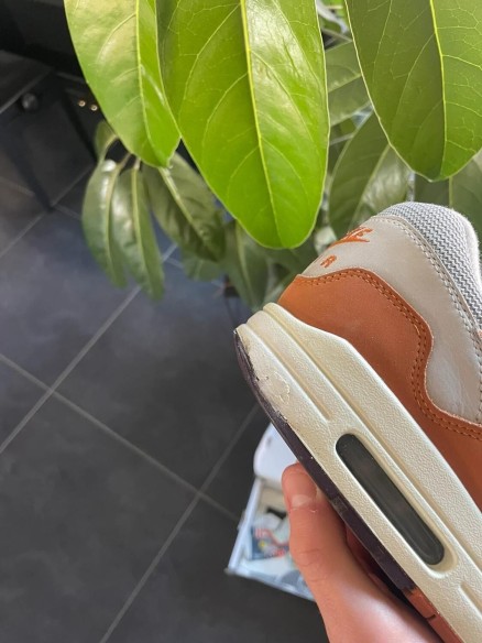 Air Max 1 patta waves monarch - EU 43// US 9.5