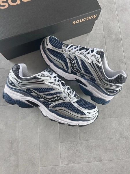 Saucony OMNI progrid 9 blue deep navy marine - 46,5