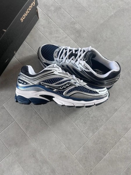 Saucony OMNI progrid 9 blue deep navy marine - 42,5