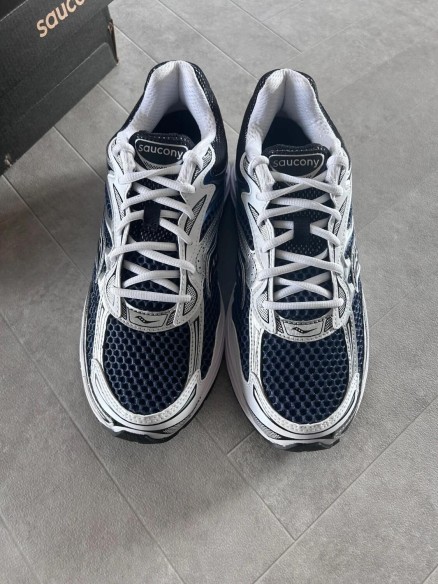 Saucony OMNI progrid 9 blue deep navy marine - 42,5