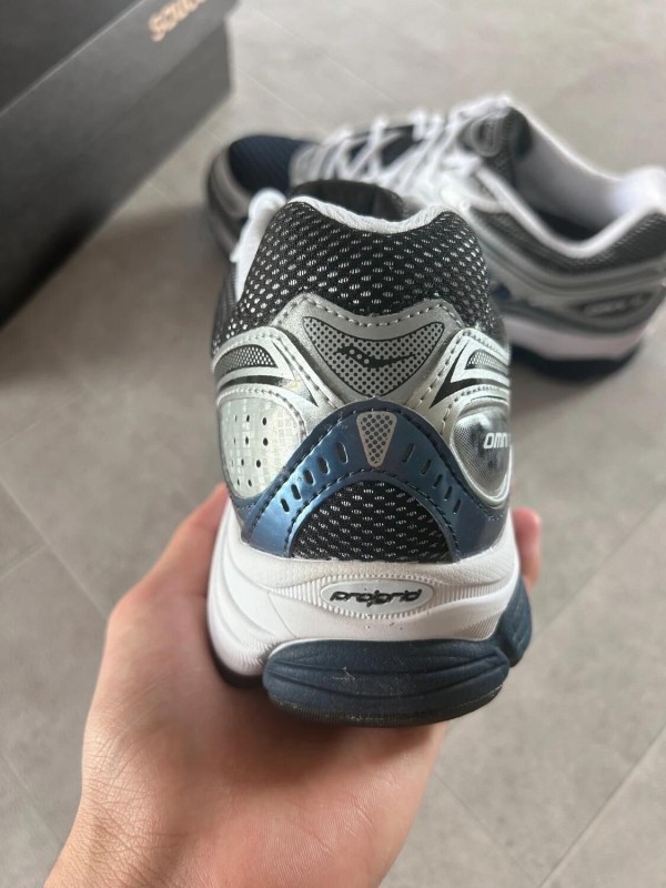 Saucony OMNI progrid 9 blue deep navy marine 2