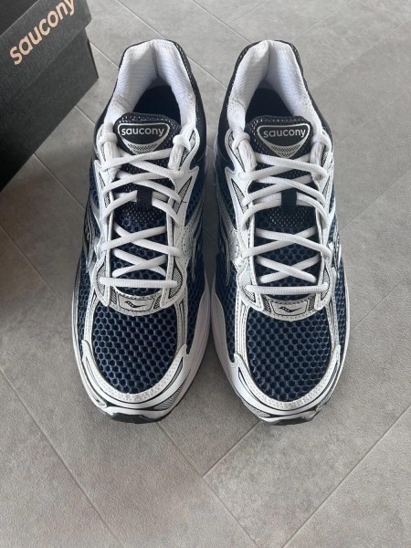 Saucony OMNI progrid 9 blue deep navy marine