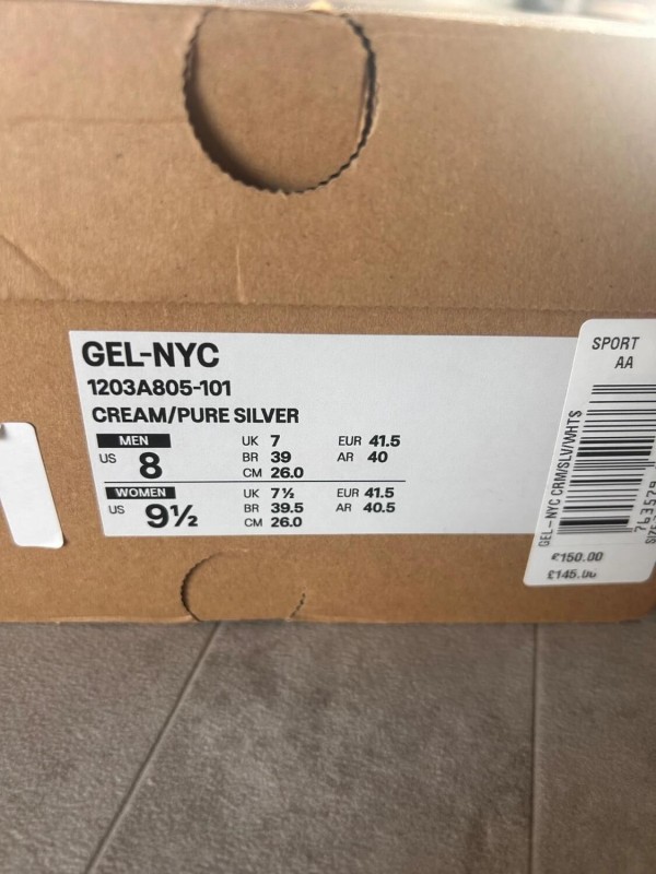 Asics nyc white silver metallic cream & grey 2