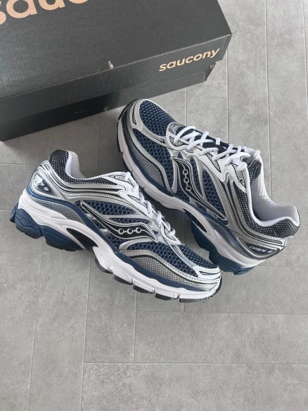 Saucony OMNI progrid 9 blue deep navy marine - 42,5