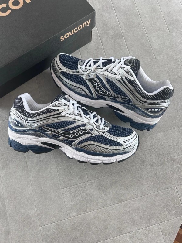Saucony OMNI progrid 9 blue deep navy marine 2