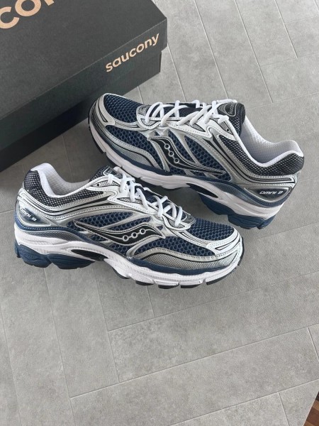 Saucony OMNI progrid 9 blue deep navy marine