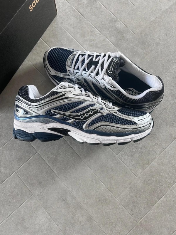 Saucony OMNI progrid 9 blue deep navy marine - 46,5 2
