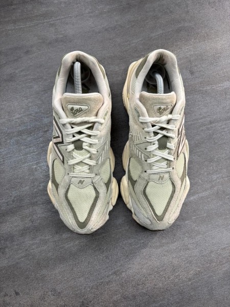 New balance 9060 - taille 43